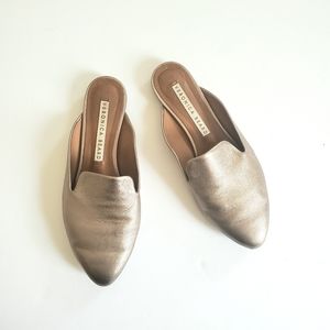 Veronica Beard• Greyson Gold Metallic Leather Mule sz 7